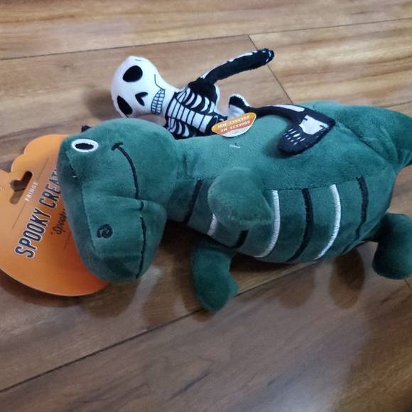 Fringe spooky Creatures - Picture 6 of 7